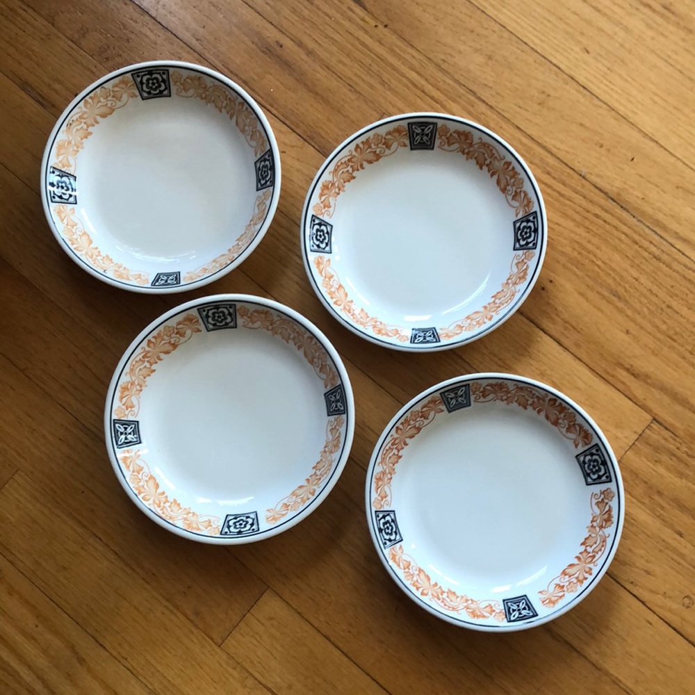 Vintage O.P.CO. SYRACUSE CHINA / set of four bowls / 7.5” diameter